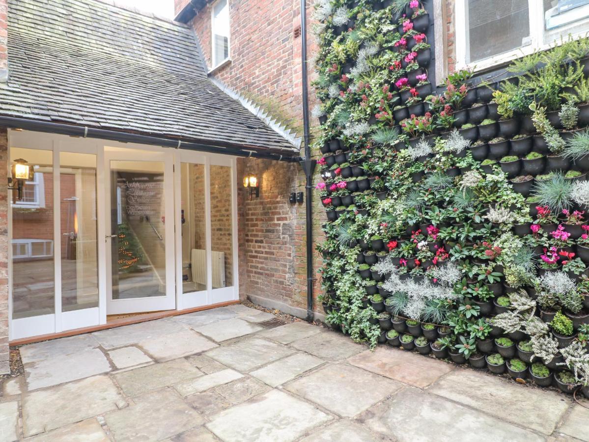 Monsal Dale Apartment แอชบอร์น ภายนอก รูปภาพ